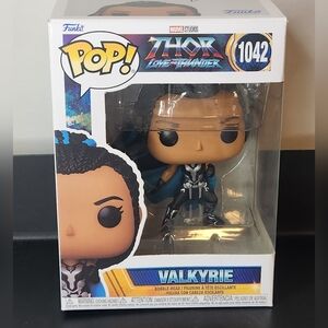 Funko Pop Valkyrie # 1042 Thor Love & Thunder